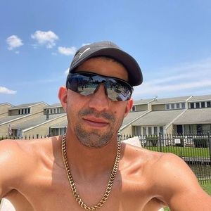 Meet your Posher, Kenneth